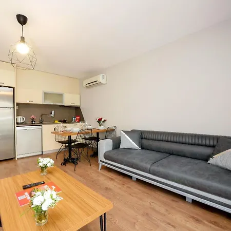 Blueway Aparthotel 4*